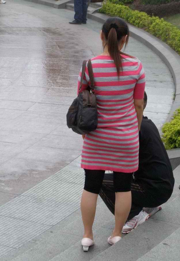 纯肉1女多n男全文